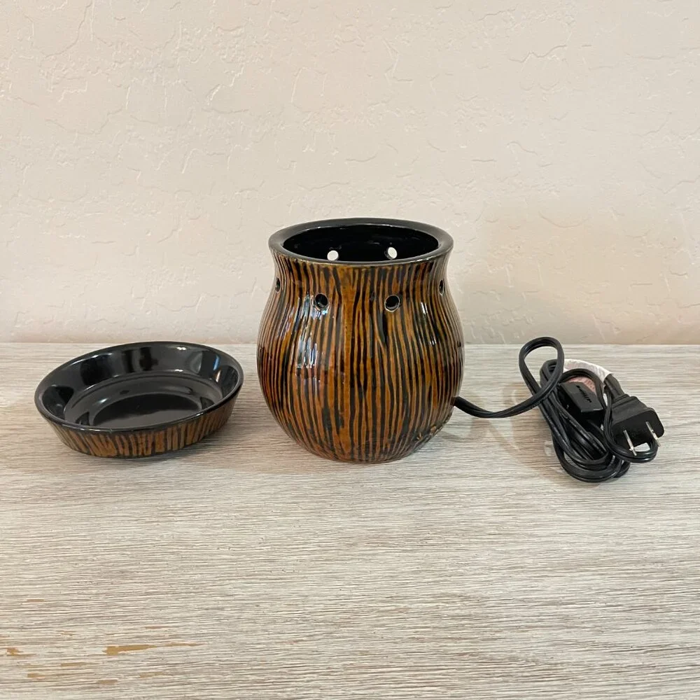 Scentsy Wax Melt Warmer Zingana Candle Fragrance Retired